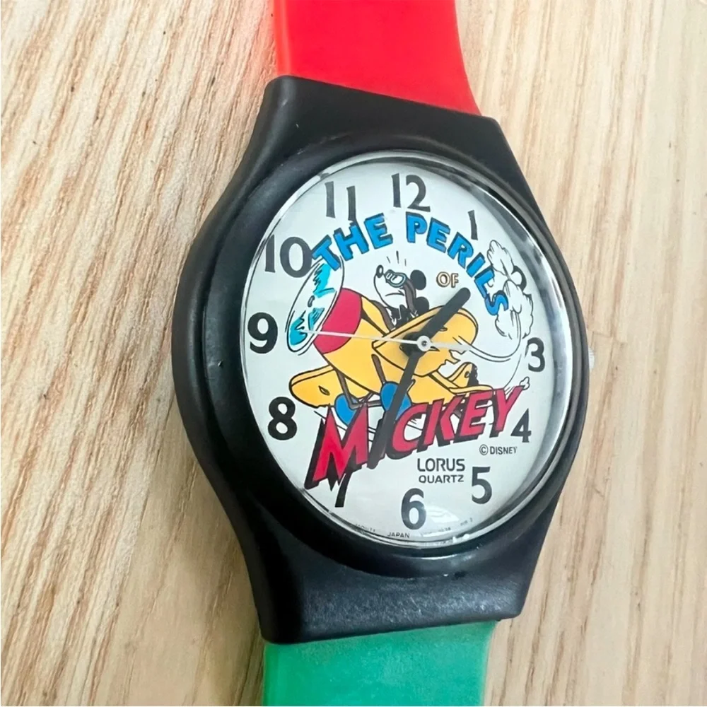 Rare Vintage Lorus Disney the perils of Mickey Mouse watch NEW BATTERY